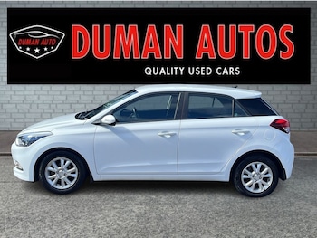 Used Hyundai i20 2017 for sale - 79592063: Photo