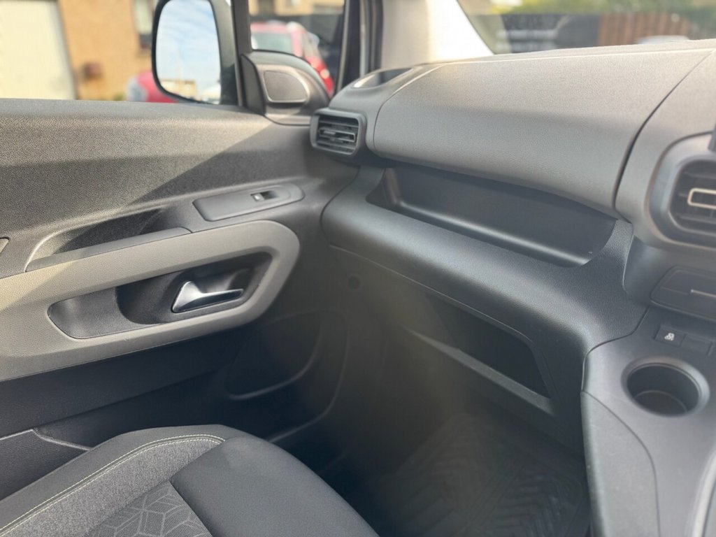 Used Peugeot Rifter 2019 for sale - 77609321: Photo 25