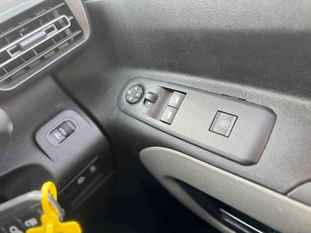 Used Peugeot Rifter 2019 for sale - 77609321: Photo 31