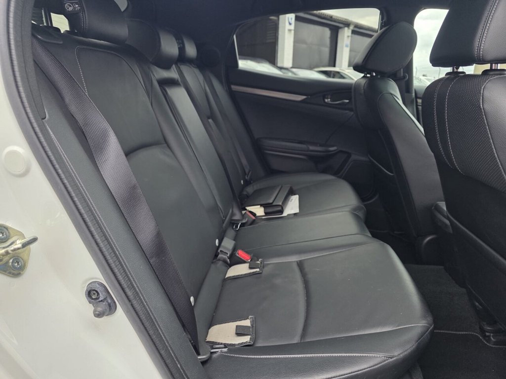 Used Honda Civic 2017 for sale - 76773006: Photo 10