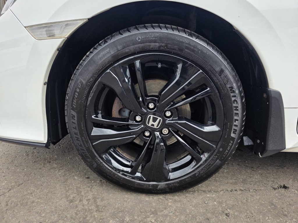 Used Honda Civic 2017 for sale - 76773006: Photo 29