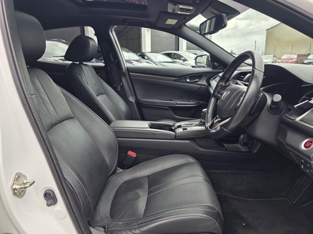 Used Honda Civic 2017 for sale - 76773006: Photo 9