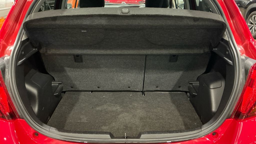 Used Toyota Yaris 2017 for sale - 77981592: Photo 13