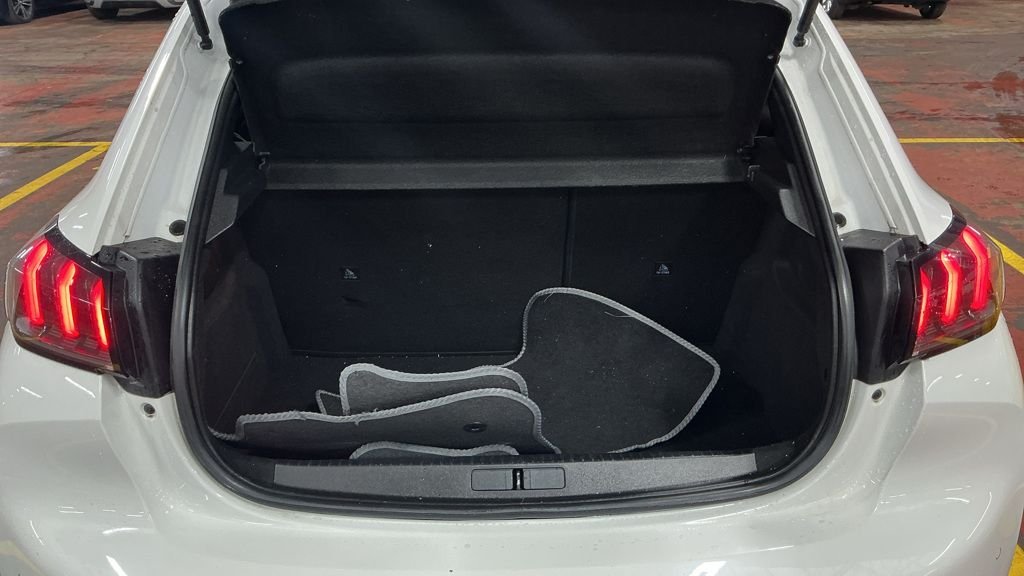 Used Peugeot 208 2020 for sale - 78083114: Photo 5