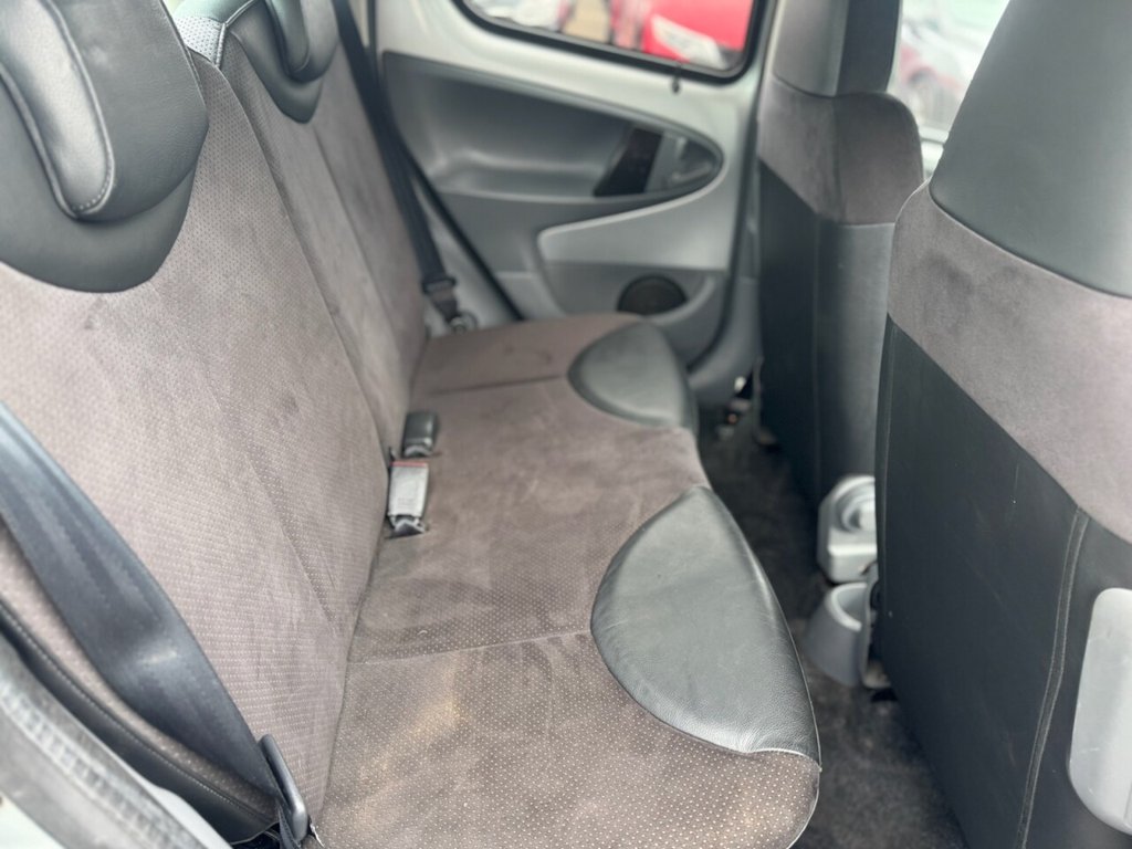 Used Toyota AYGO 2008 for sale - 77463551: Photo 10