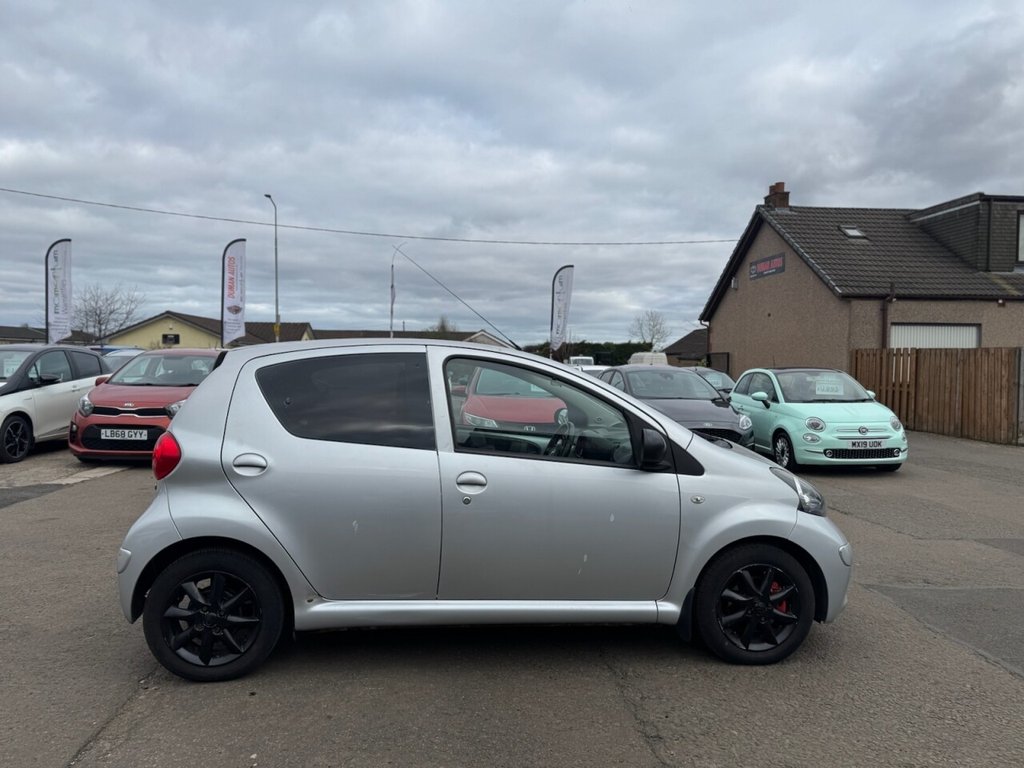 Used Toyota AYGO 2008 for sale - 77463551: Photo 8