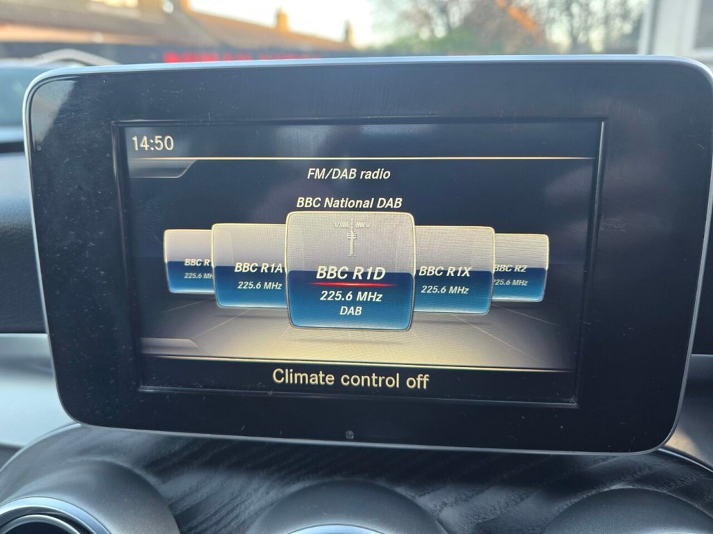 Used Mercedes-Benz C Class 2018 for sale - 76883374: Photo 16