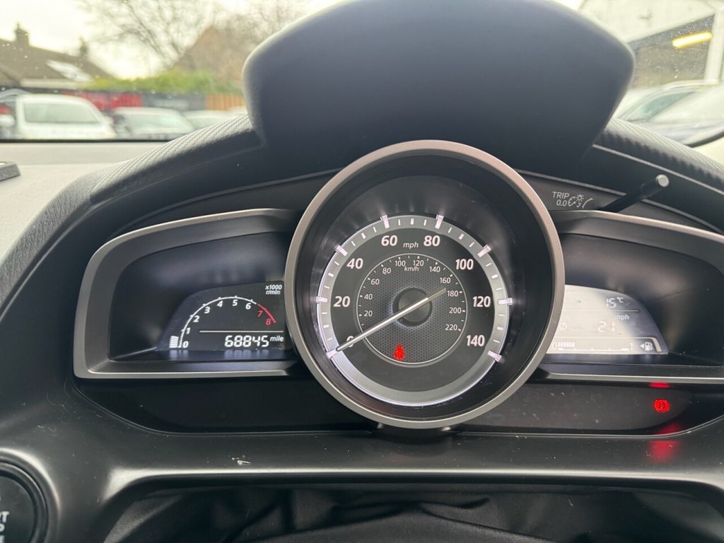 Used Mazda Mazda2 2015 for sale - 78056189: Photo 13