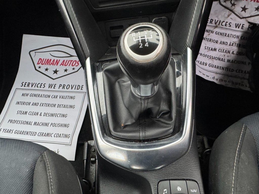 Used Mazda Mazda2 2015 for sale - 78056189: Photo 14