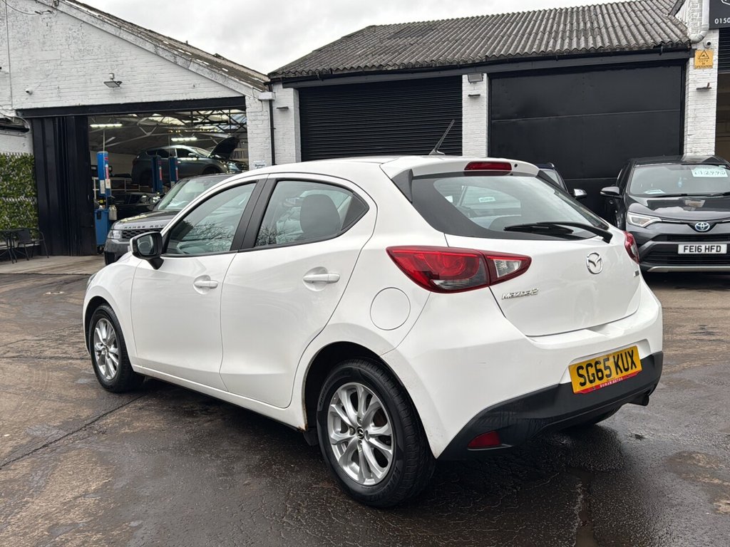 Used Mazda Mazda2 2015 for sale - 78056189: Photo 5