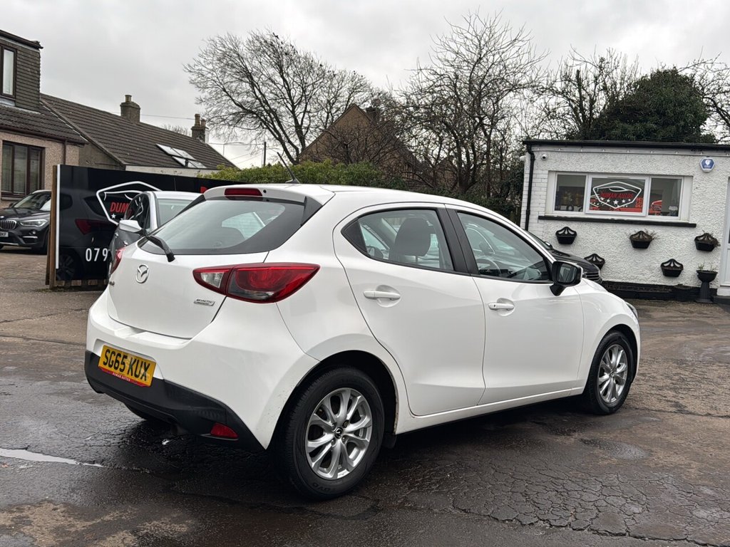 Used Mazda Mazda2 2015 for sale - 78056189: Photo 7