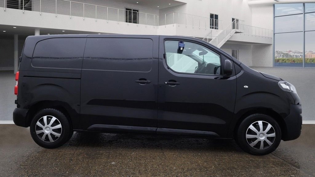 Used Vauxhall Vivaro 2020 for sale - 76527178: Photo 5