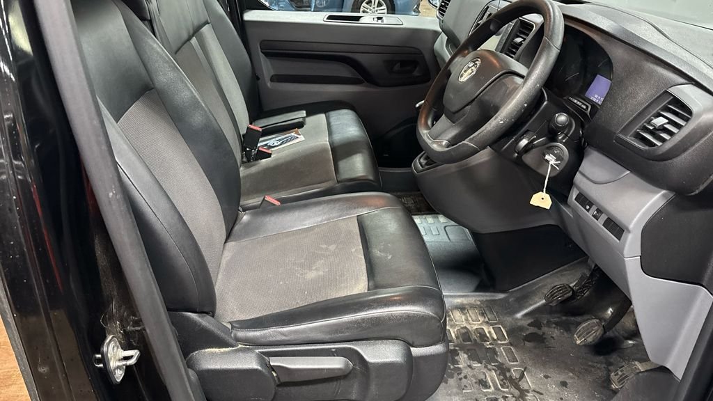 Used Vauxhall Vivaro 2020 for sale - 76527178: Photo 9