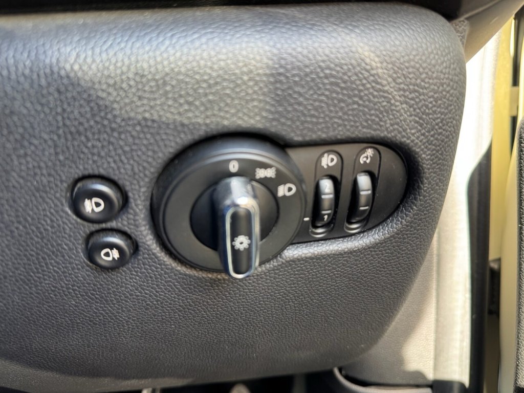 Used MINI Hatch 2018 for sale - 75911486: Photo 18