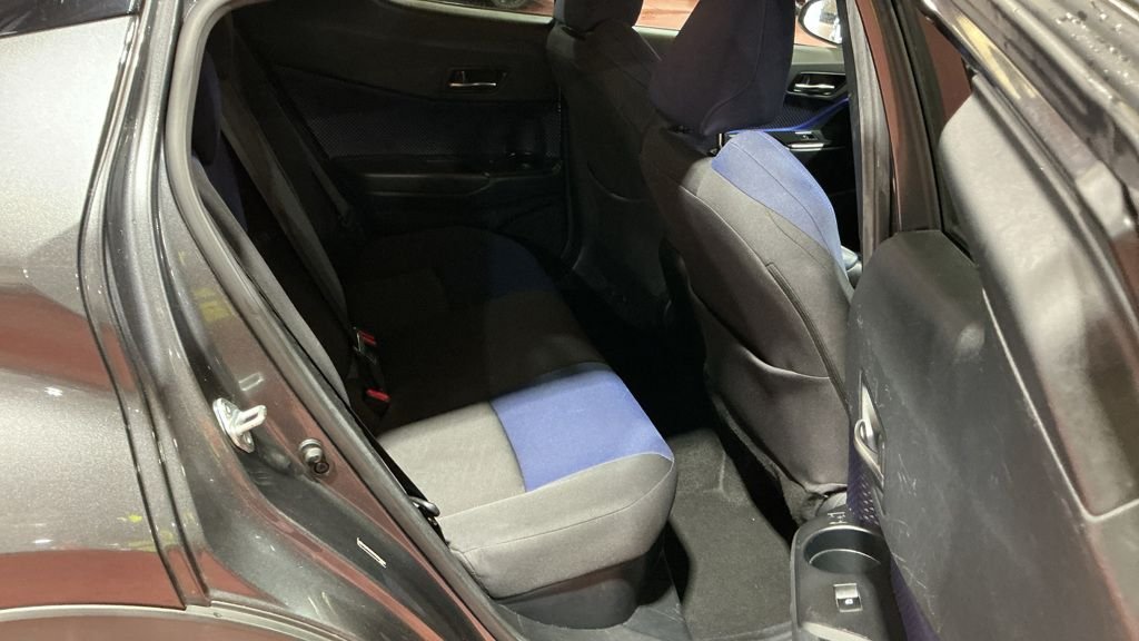 Used Toyota C-HR 2017 for sale - 77734580: Photo 10