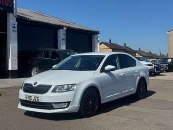 Used Skoda Octavia 2015 for sale - 74512172: Photo