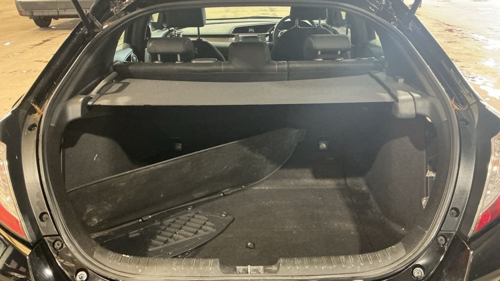 Used Honda Civic 2018 for sale - 78069423: Photo 7