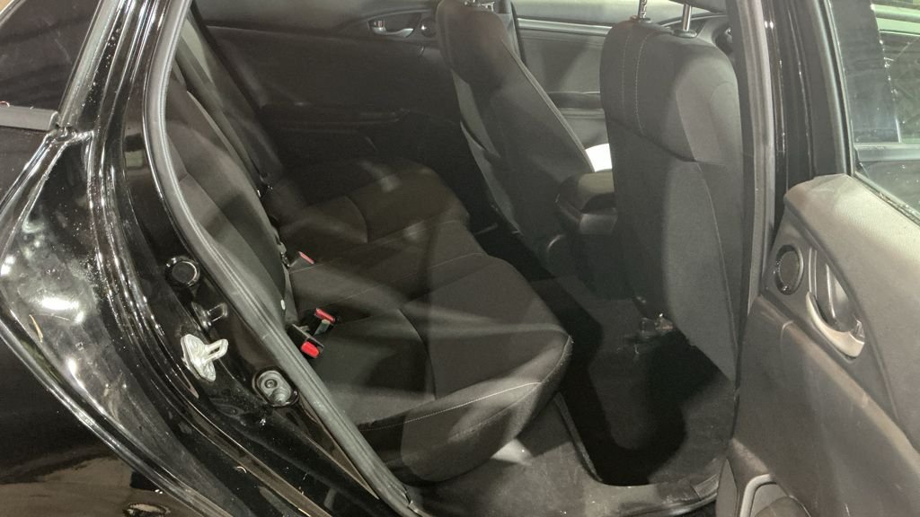 Used Honda Civic 2018 for sale - 78069423: Photo 9