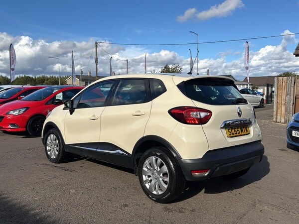Used Renault Captur 2015 for sale - 75752527: Photo 5