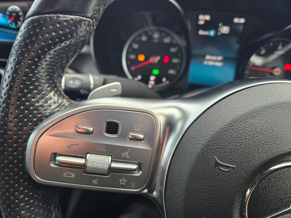 Used Mercedes-Benz C Class 2019 for sale - 76590958: Photo 15