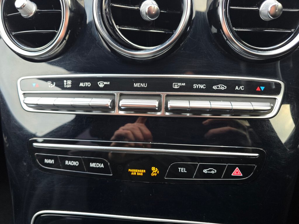 Used Mercedes-Benz C Class 2019 for sale - 76590958: Photo 23