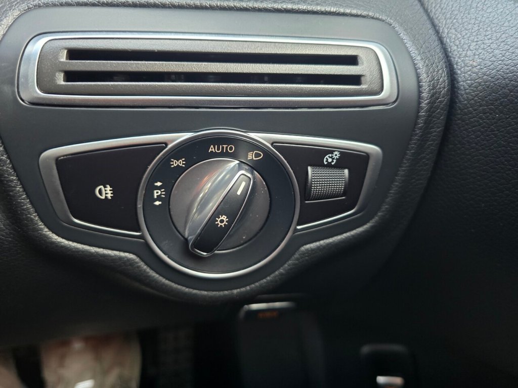 Used Mercedes-Benz C Class 2019 for sale - 76590958: Photo 25