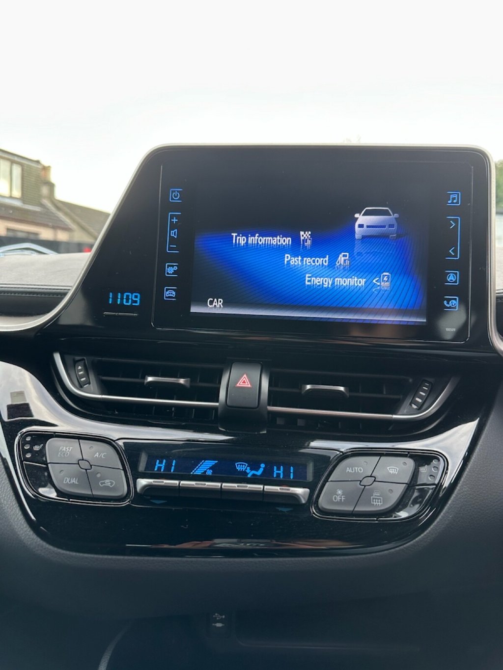 Used Toyota C-HR 2018 for sale - 76797824: Photo 19