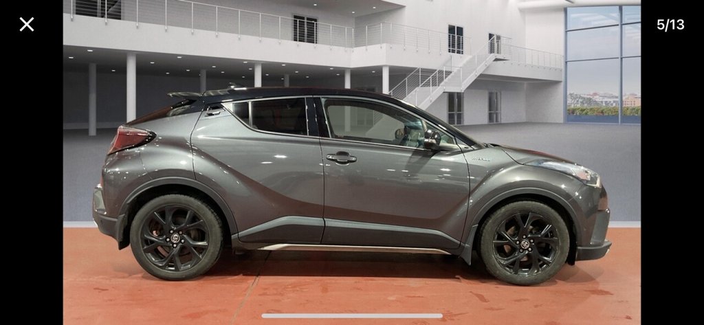 Used Toyota C-HR 2018 for sale - 76797824: Photo 5