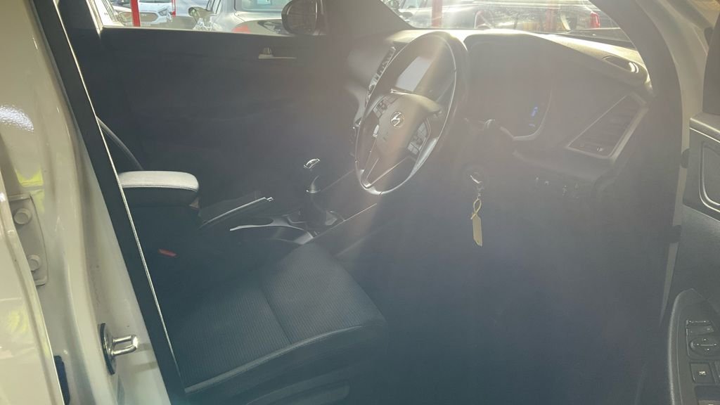 Used Hyundai TUCSON 2017 for sale - 77394426: Photo 9