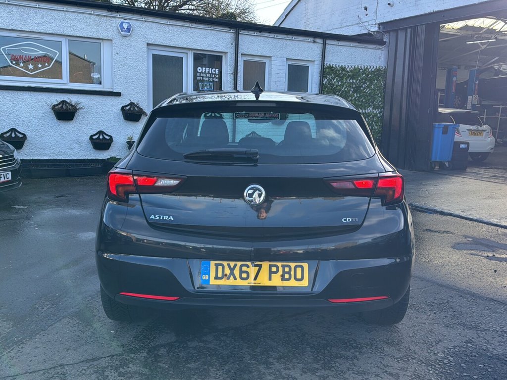 Used Vauxhall Astra 2017 for sale - 77643105: Photo 6