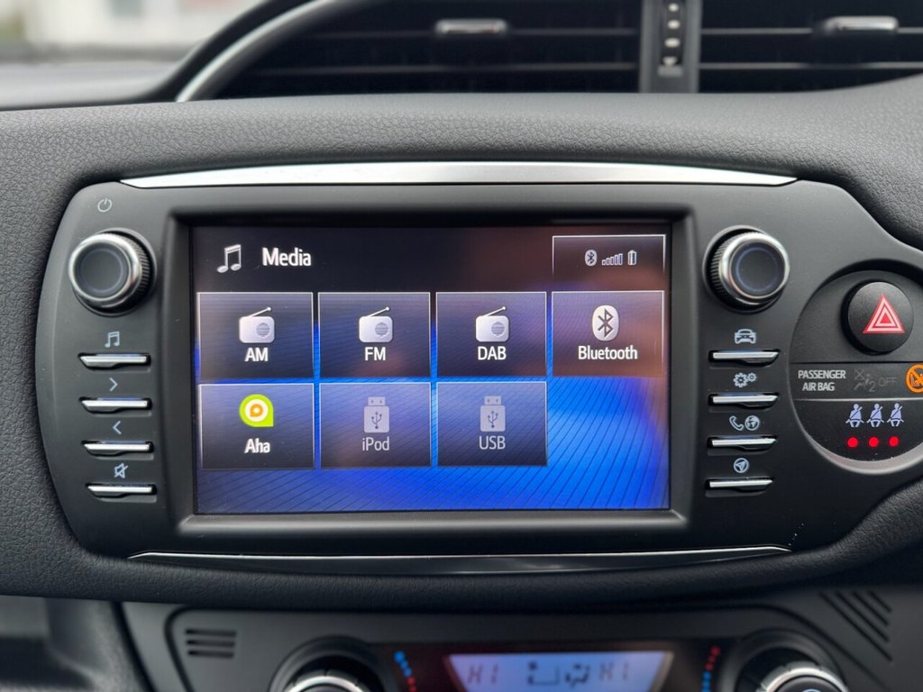 Used Toyota Yaris 2017 for sale - 77442305: Photo 13