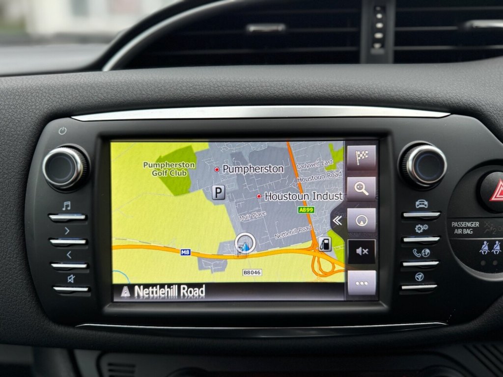 Used Toyota Yaris 2017 for sale - 77442305: Photo 17