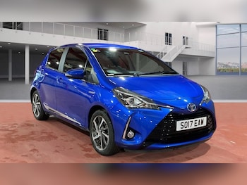 Used Toyota Yaris 2017 for sale - 77442305: Photo