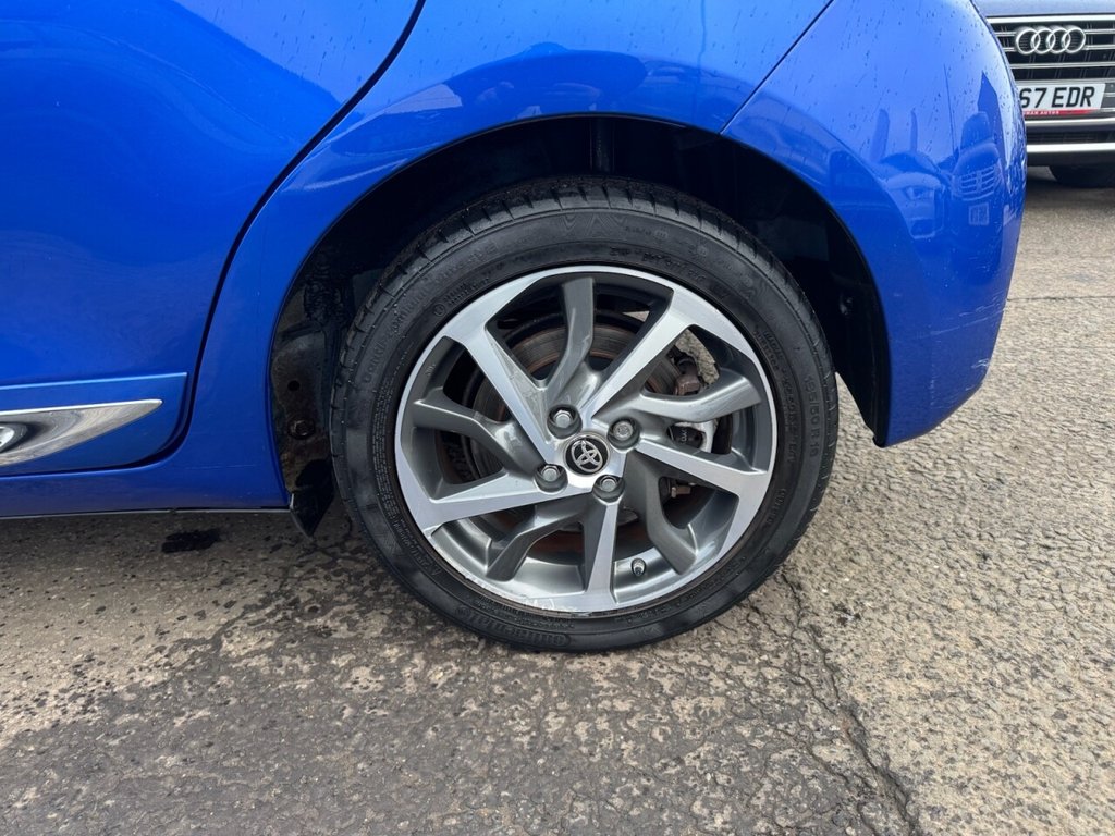 Used Toyota Yaris 2017 for sale - 77442305: Photo 35