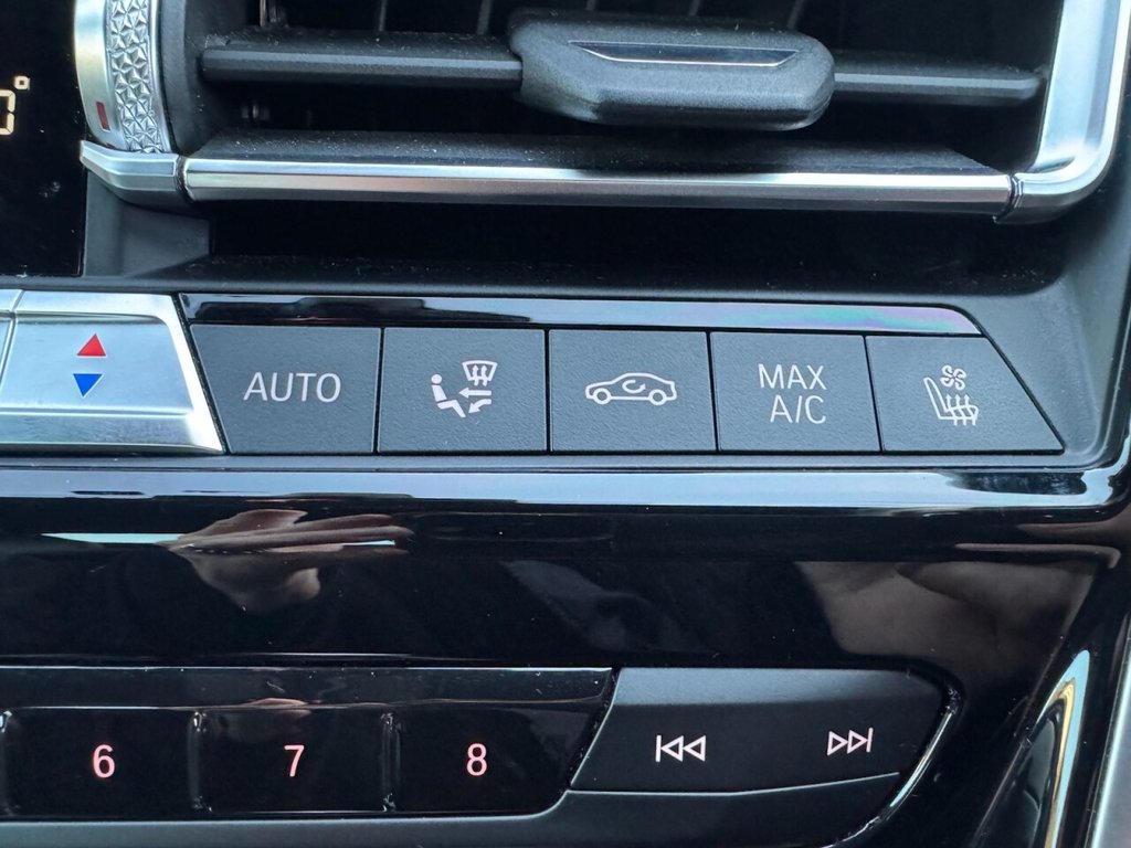 Used BMW 8 Series 2019 for sale - 76783899: Photo 25