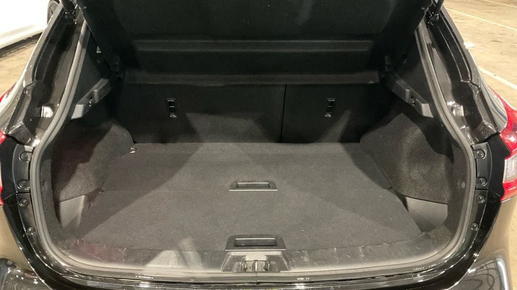 Used Nissan Qashqai 2017 for sale - 76941580: Photo 7