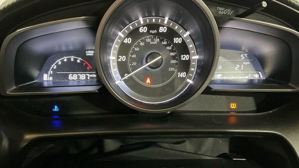 Used Mazda Mazda2 2015 for sale - 77288240: Photo 6