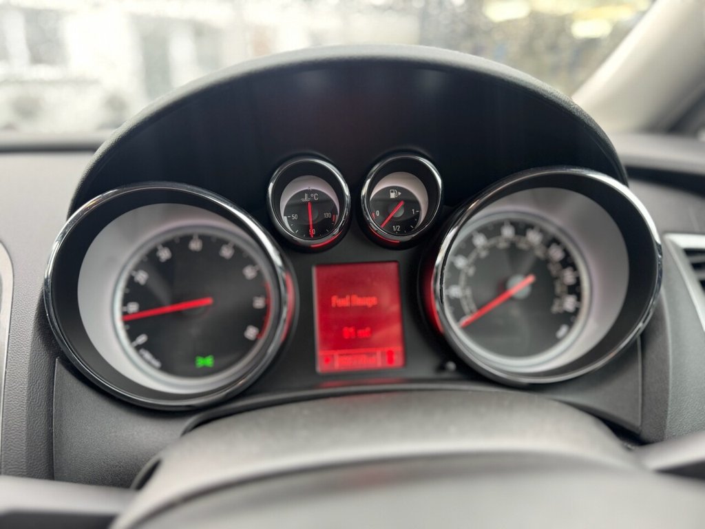 Used Vauxhall Astra 2014 for sale - 77680752: Photo 11