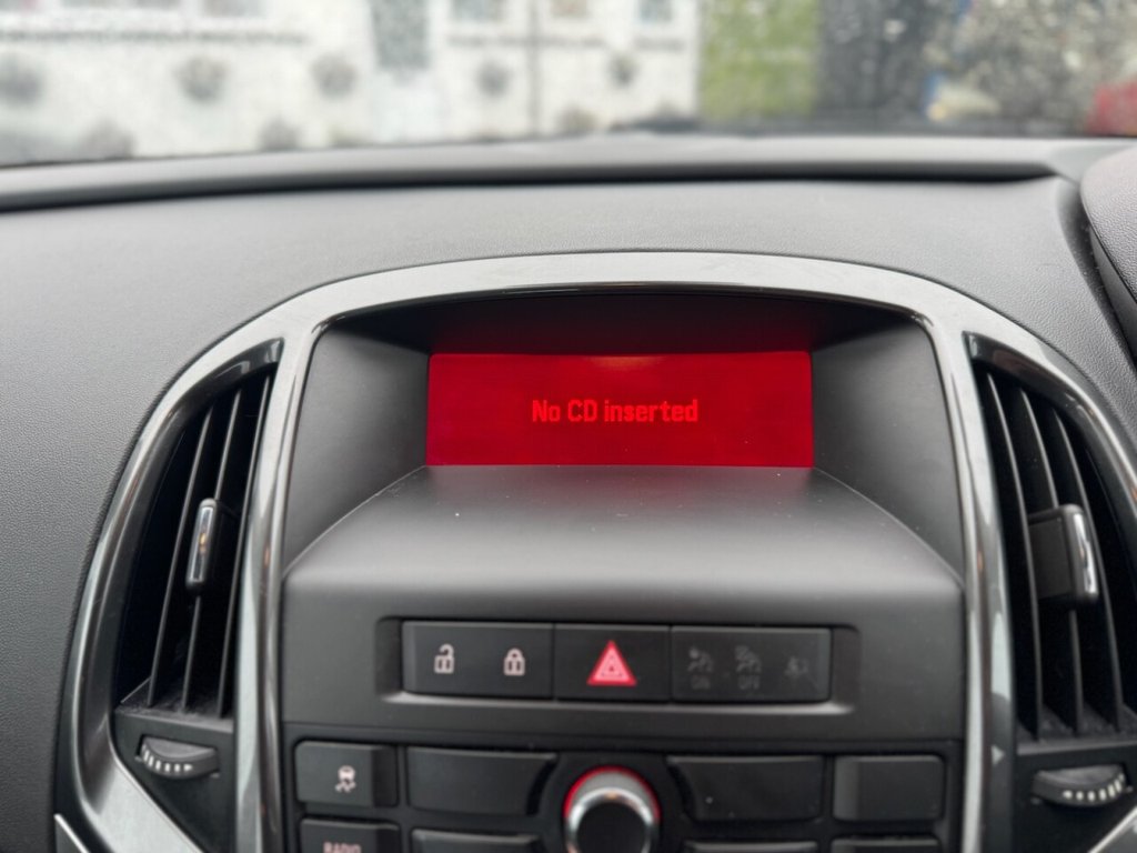 Used Vauxhall Astra 2014 for sale - 77680752: Photo 14