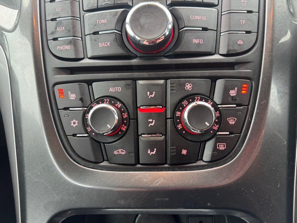 Used Vauxhall Astra 2014 for sale - 77680752: Photo 16