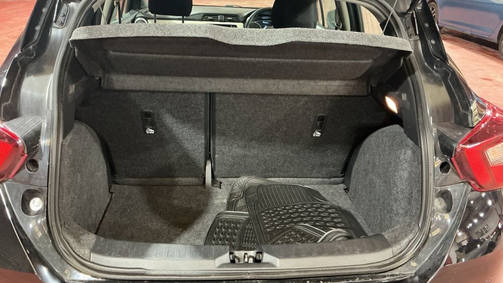 Used Nissan Micra 2018 for sale - 77703874: Photo 11