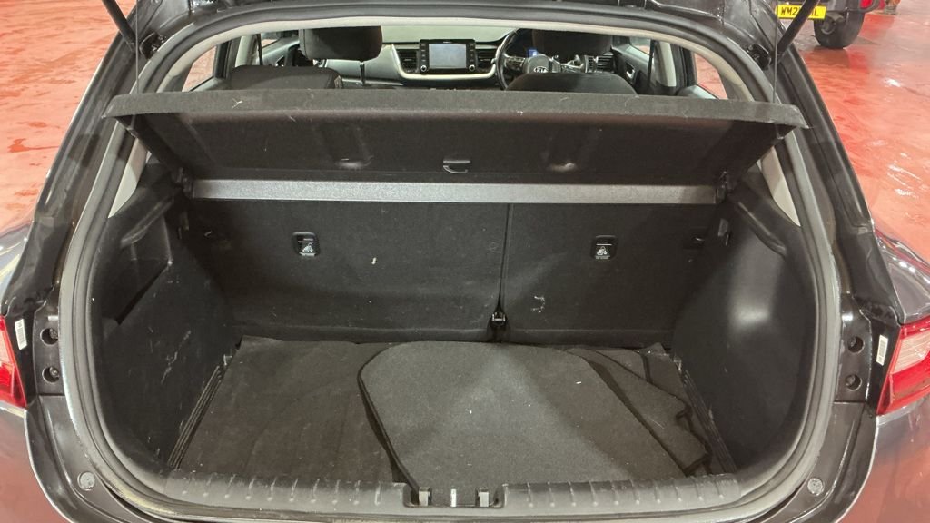 Used Kia Stonic 2018 for sale - 77734662: Photo 11