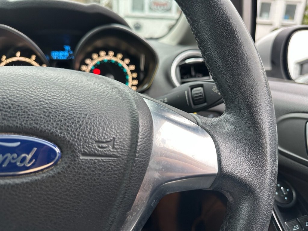 Used Ford Fiesta 2014 for sale - 77059636: Photo 10