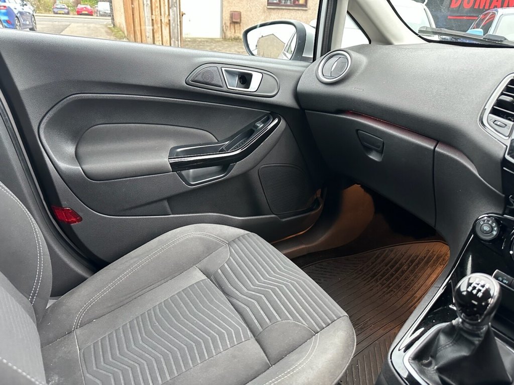 Used Ford Fiesta 2014 for sale - 77059636: Photo 12