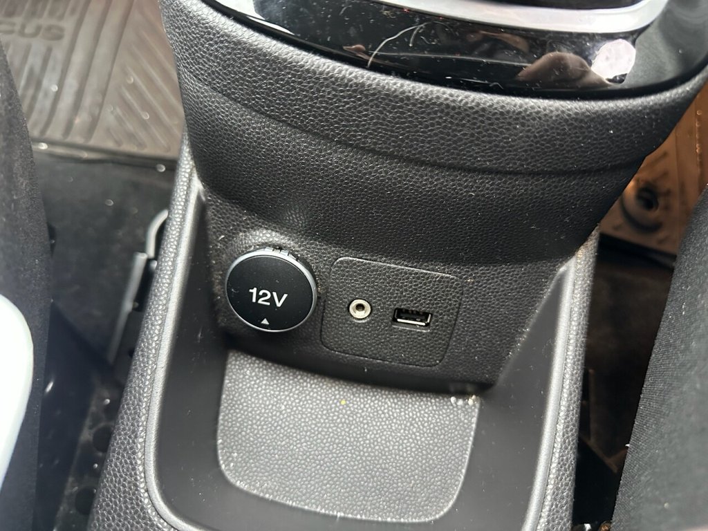 Used Ford Fiesta 2014 for sale - 77059636: Photo 21