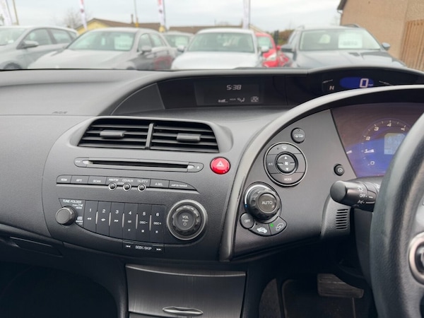 Used Honda Civic 2009 for sale - 73777284: Photo 15