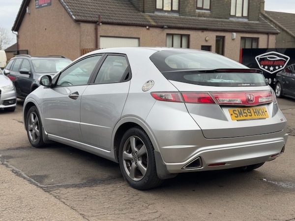 Used Honda Civic 2009 for sale - 73777284: Photo 5