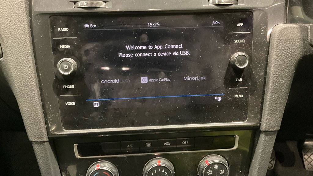 Used Volkswagen Golf 2018 for sale - 77534488: Photo 7