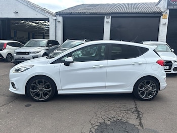 Used Ford Fiesta 2020 for sale - 75230465: Photo