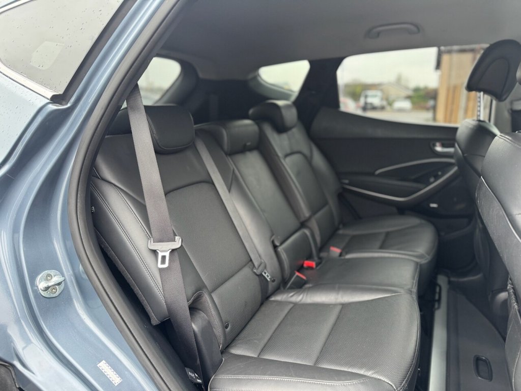 Used Hyundai Santa Fe 2016 for sale - 77507583: Photo 10